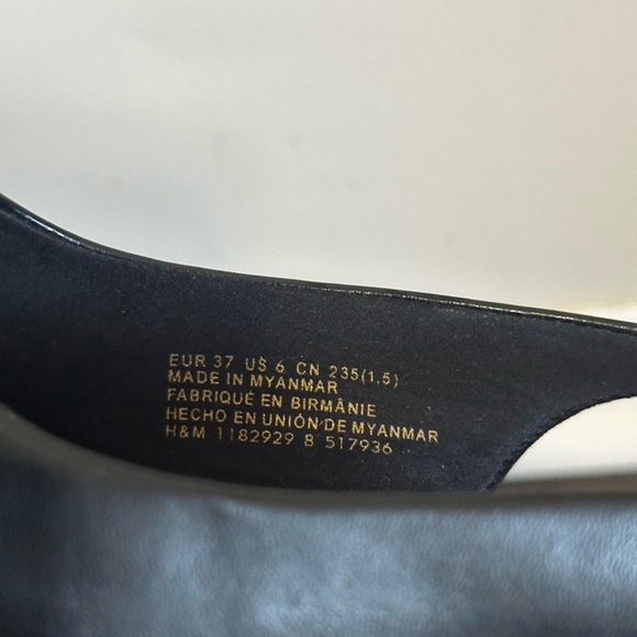 Black Square Toe Slingback Heels - Picture 4 of 4